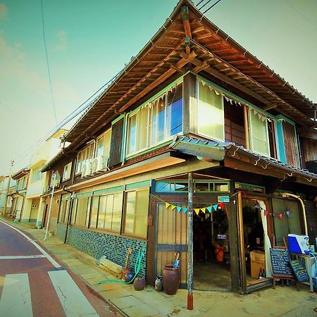 Minatoya Guesthouse Iki Экстерьер фото